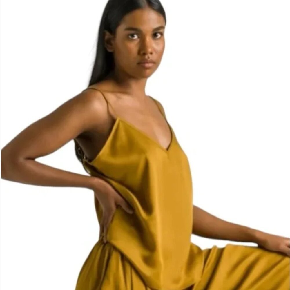 ETTITUDE women’s sateen cami in Chamomile NIB